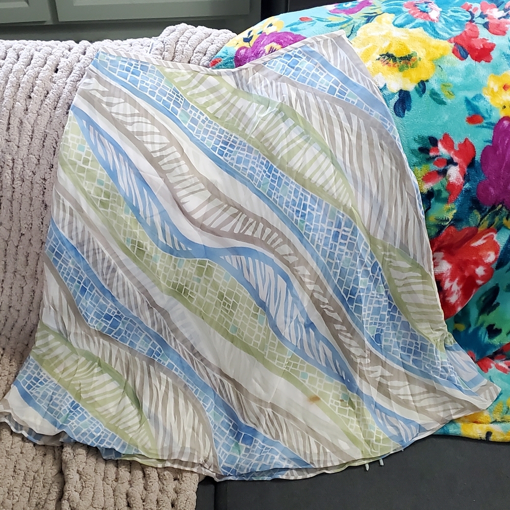 Harold's Blue and Green Patterned Mini Skirt